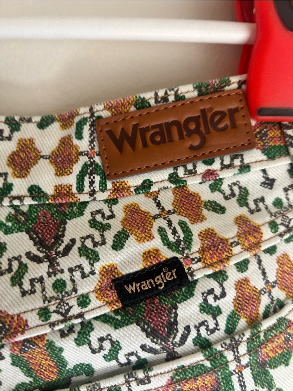 Wrangler White Pants with Green and Tan Floral Print - Picture 6 of 8